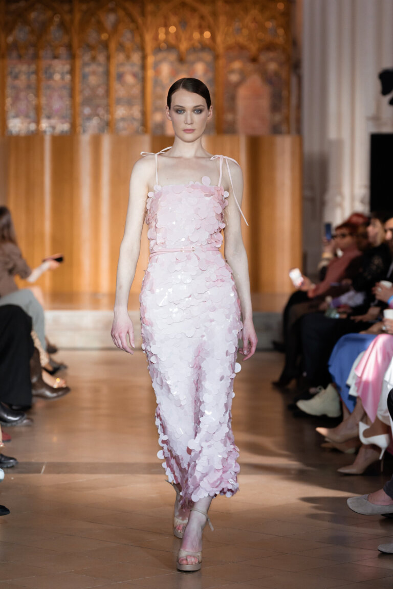 Показ колекції на London Fashion Day
